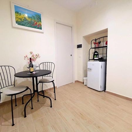 Dal Pupo 2 Apartment Bari Exterior photo